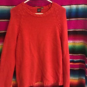 GAP crew neck sweater